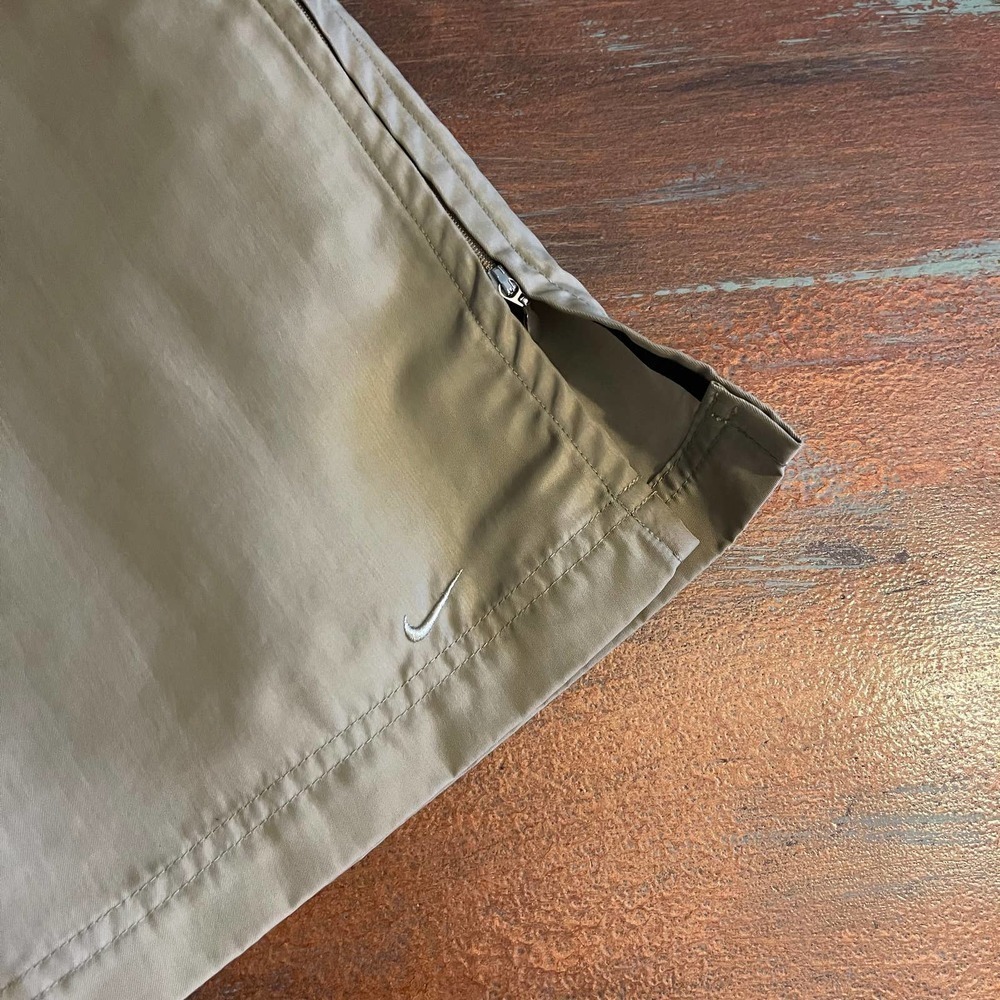 Nike Women's Straight Legs Activewear Nylon Pants Sz Medium 8/10 - Picture 7 of 12